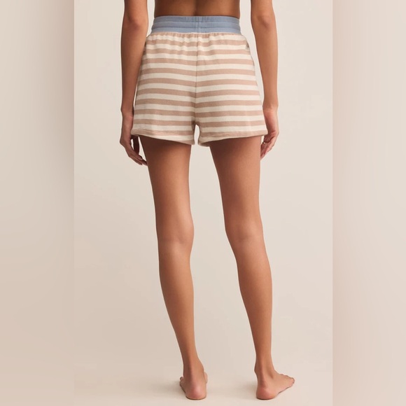 Z Supply Layered Up Lounge Set in colour evening sand - new with tags size small - Picture 4 of 9